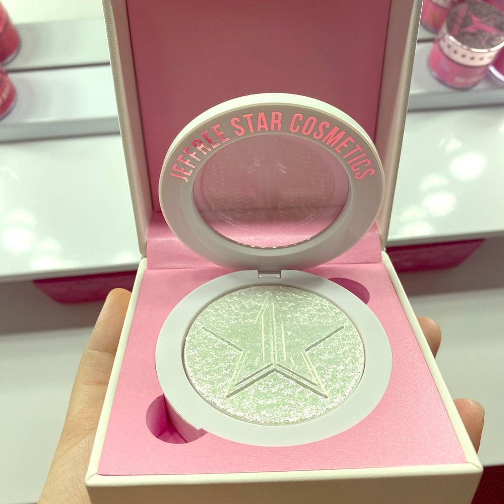 Jeffree Star Extreme Frost (TRADE ONLY)